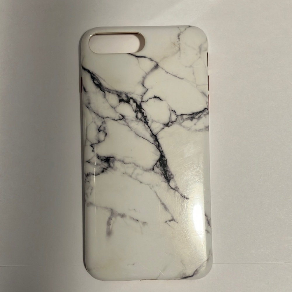 iPhone 7 Plus black white marble case.